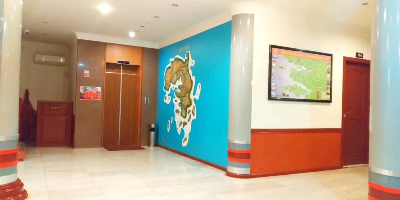 Paradise Hotel Tanjung Pinang Exterior photo