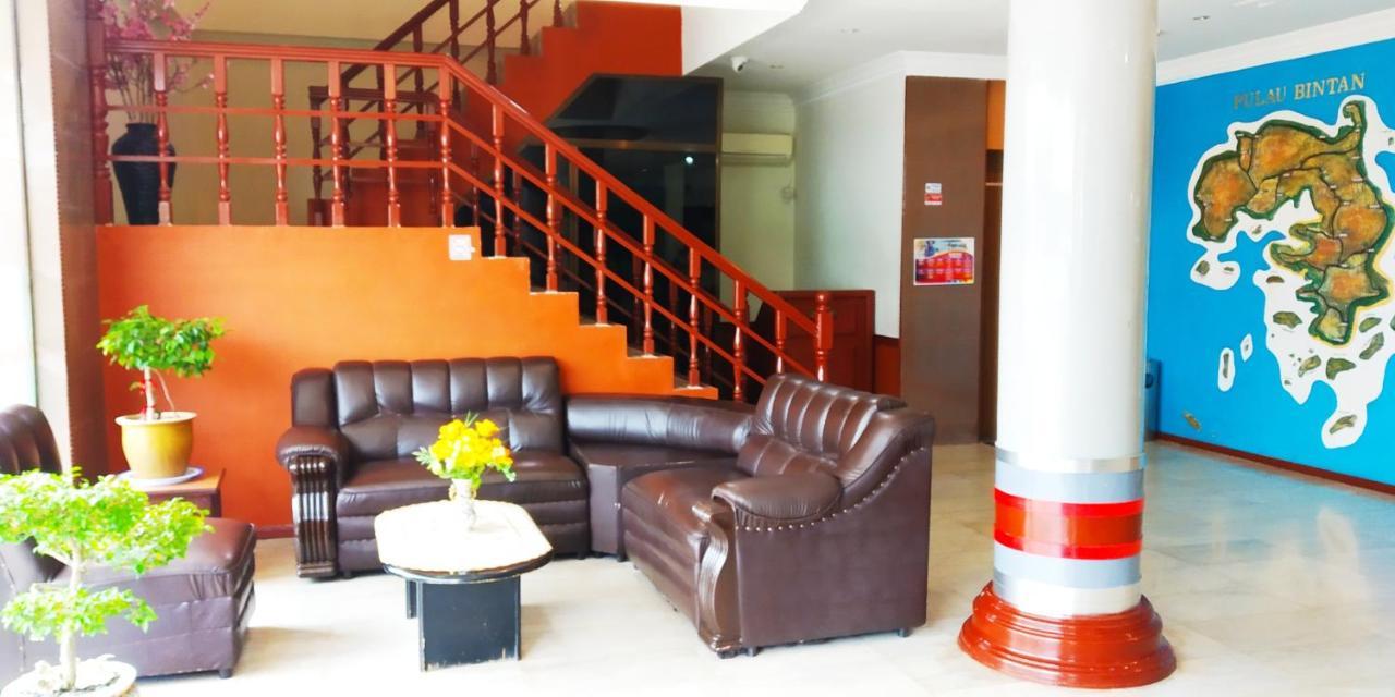 Paradise Hotel Tanjung Pinang Exterior photo